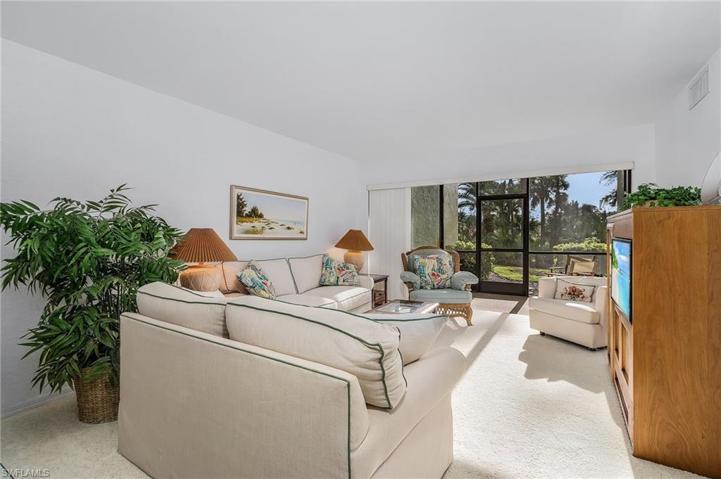 15662  Carriedale  LN, Fort Myers, FL 33912