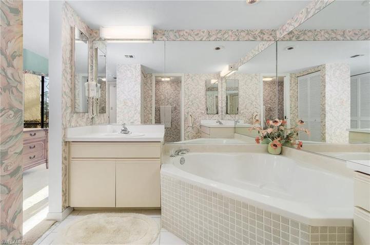 15662  Carriedale  LN, Fort Myers, FL 33912