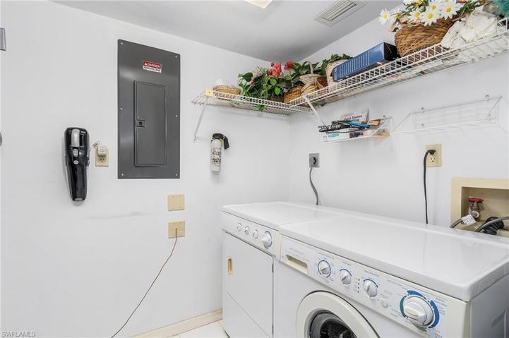 15662  Carriedale  LN, Fort Myers, FL 33912