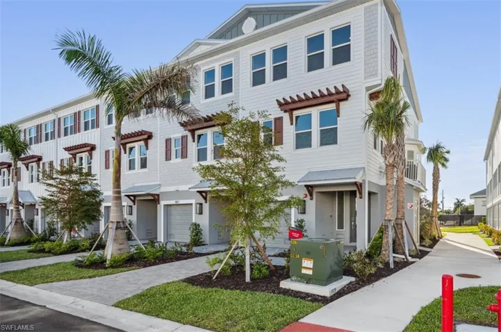 1620 Seahaven Dr unit 408 ~ Ready Now