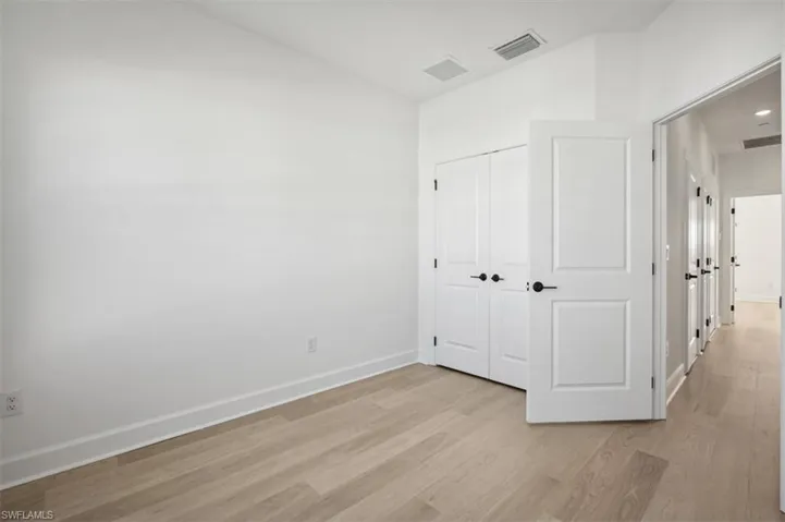 1620 Seahaven Dr unit 408 ~ Ready Now