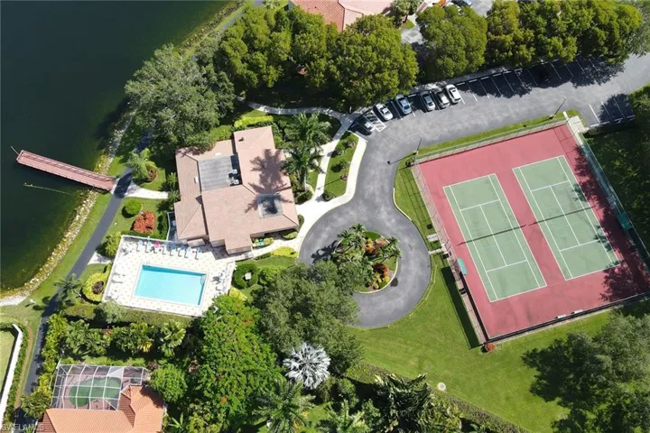 744  Belville  BLVD, Naples, FL 34104