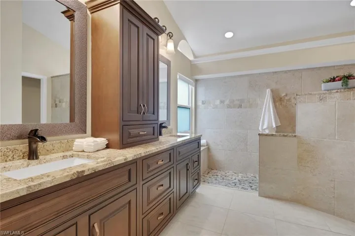 744  Belville  BLVD, Naples, FL 34104