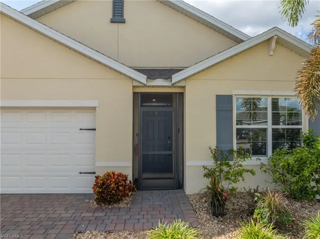 3190 Estancia Ln, Cape Coral, Florida 33909