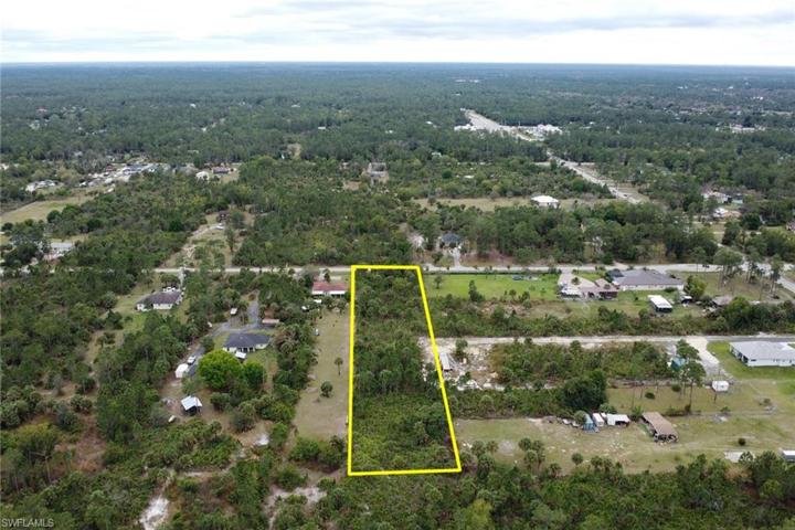 3229 4th AVE NE, NAPLES FL 34120