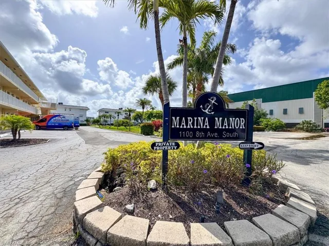 1100 8th Ave S 123f, Naples, Florida 34102