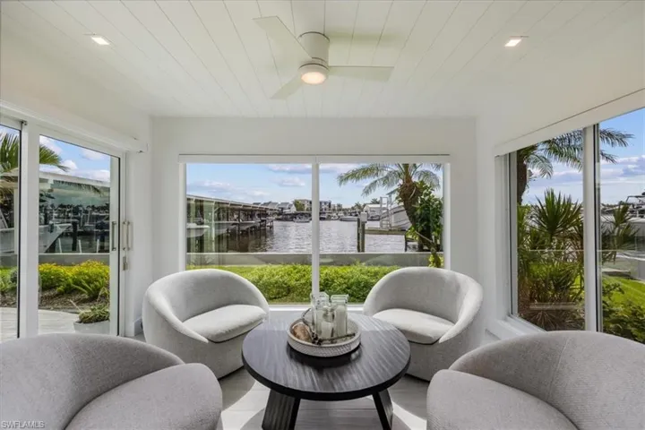 1100 8th Ave S 123f, Naples, Florida 34102