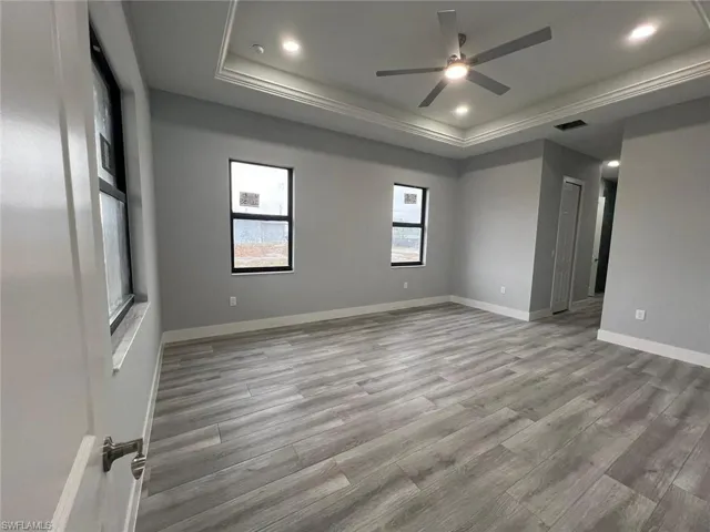 5224  Baron  ST, Lehigh Acres, FL 33971