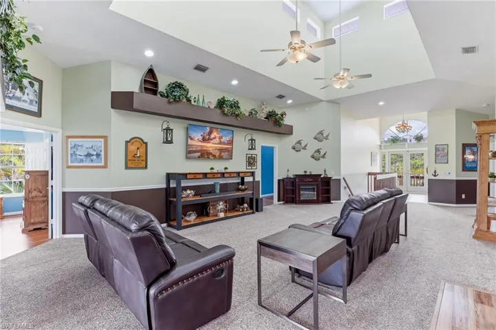 4692 Spring Creek Dr, Bonita Springs, Florida 34134