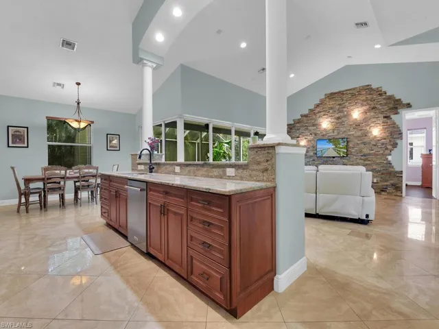 3847  Hopevale  ST, Fort Myers, FL 33905