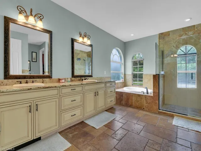 3847  Hopevale  ST, Fort Myers, FL 33905