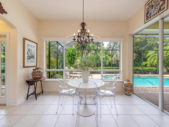 Breakfast nook