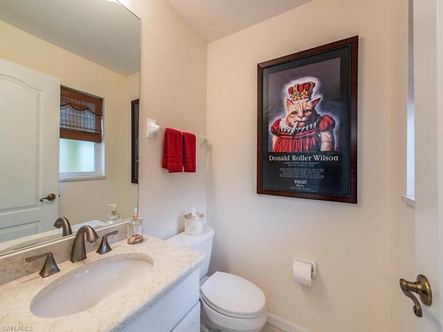 Powder room/pool bath