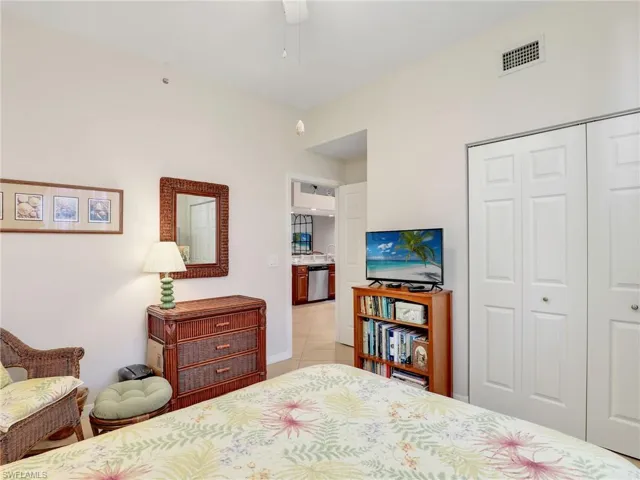 6790  Beach Resort  DR, Naples, FL 34114