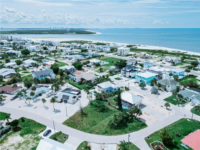 8000 Lagoon Rd, Fort Myers Beach, Florida 33931