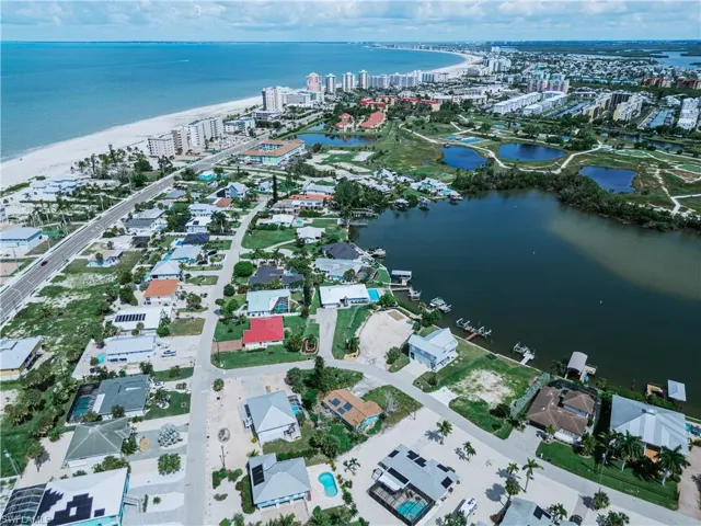 8000 Lagoon Rd, Fort Myers Beach, Florida 33931
