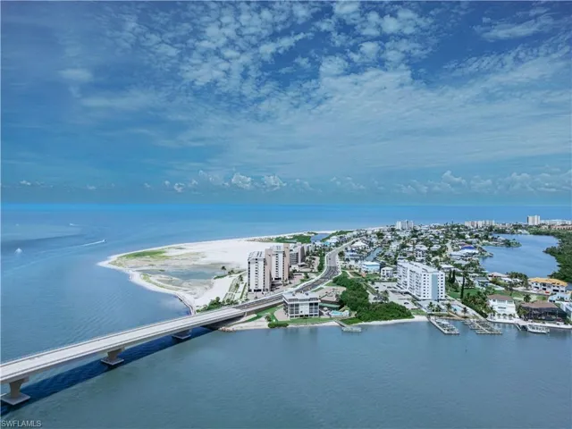 8000 Lagoon Rd, Fort Myers Beach, Florida 33931