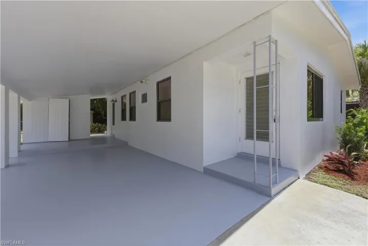1835  Coronado  RD, Fort Myers, FL 33901