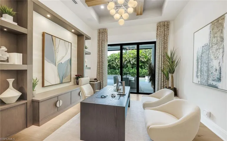 767 Park Shore Dr, Naples, Florida 34103