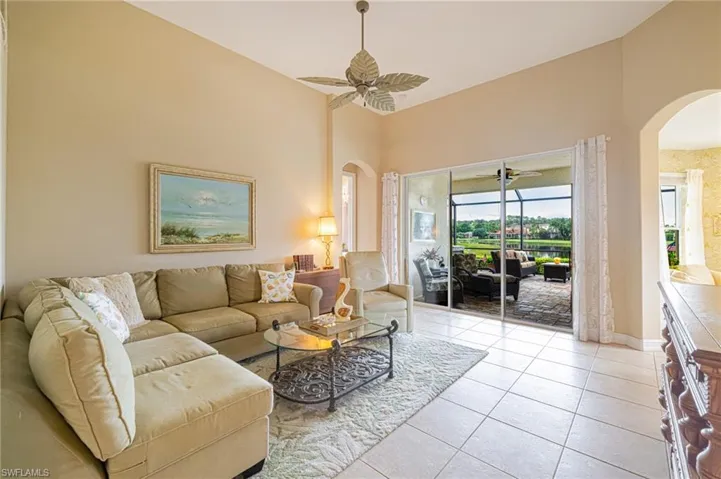 10523 Bella Vista Dr, Fort Myers, Florida 33913