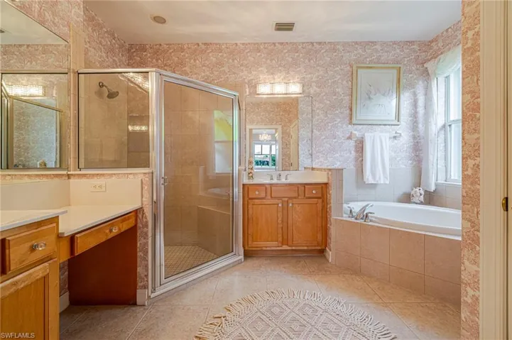 10523 Bella Vista Dr, Fort Myers, Florida 33913