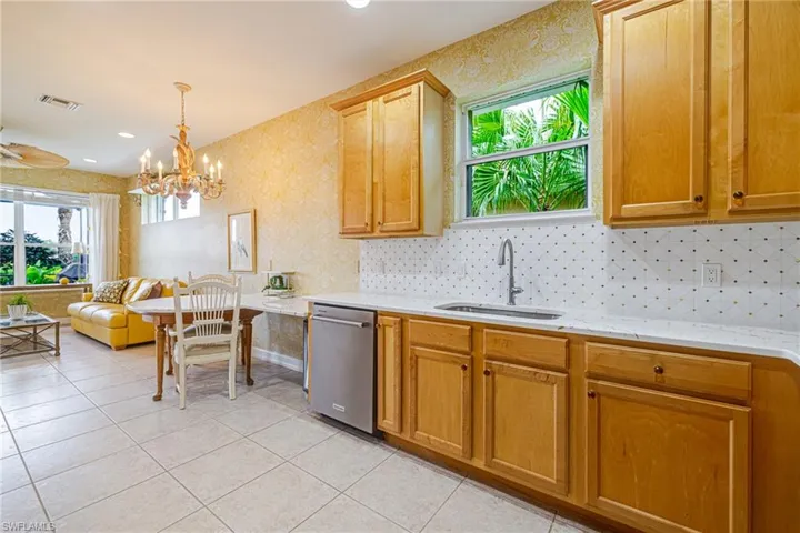 10523 Bella Vista Dr, Fort Myers, Florida 33913