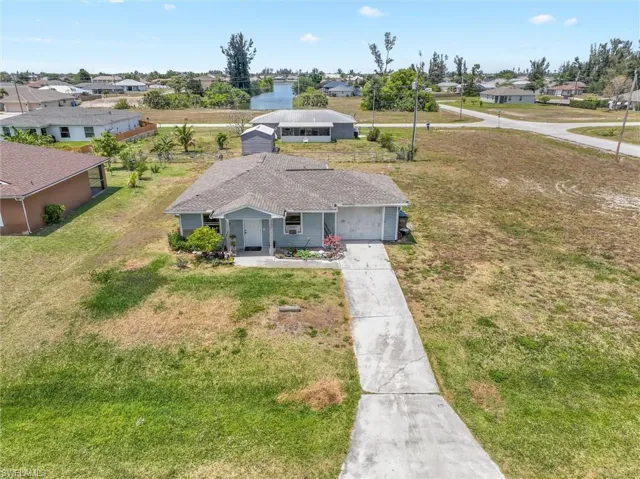 1732 Ne 6th Pl, Cape Coral Fl 33909
