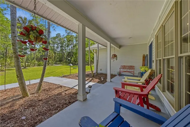 3731  5th NW AVE, Naples, FL 34120