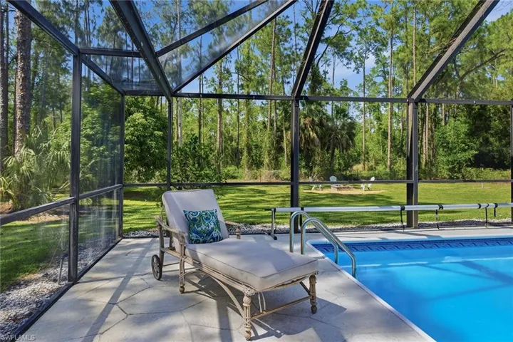 3731  5th NW AVE, Naples, FL 34120