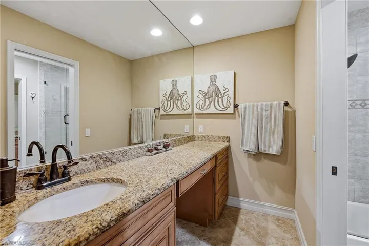 3731  5th NW AVE, Naples, FL 34120