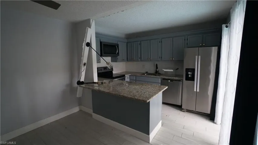 5235 Cedarbend Dr 3, Fort Myers, Florida 33919