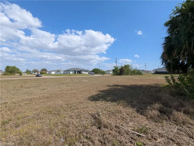 3100 Ne 1st Pl, Cape Coral Fl 33909