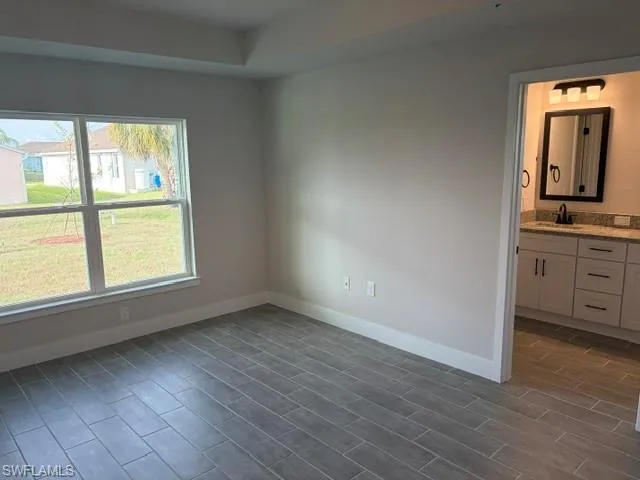 2049 NE 24th  TER, Cape Coral, FL 33909
