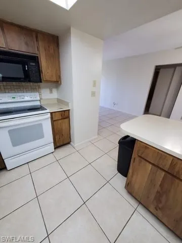 4619 Sw 7th Pl, Cape Coral, Florida 33914