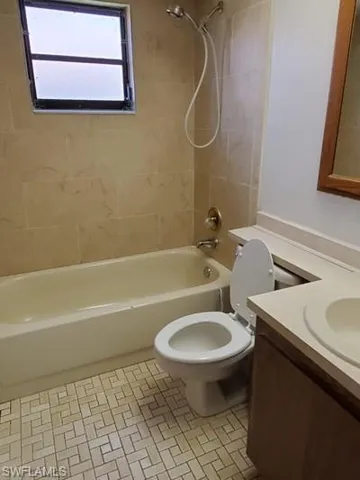 4619 Sw 7th Pl, Cape Coral, Florida 33914
