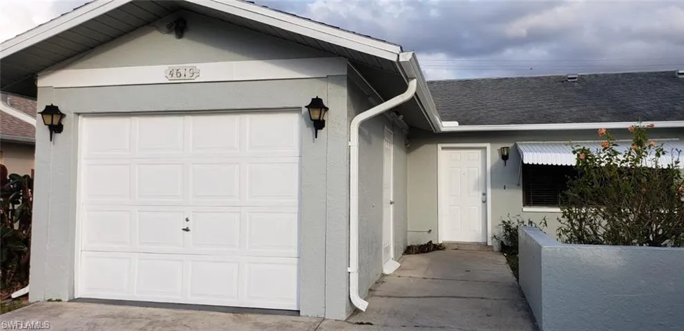 4619 Sw 7th Pl, Cape Coral, Florida 33914