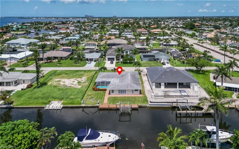 5609 De Soto Ct, Cape Coral, Florida 33904