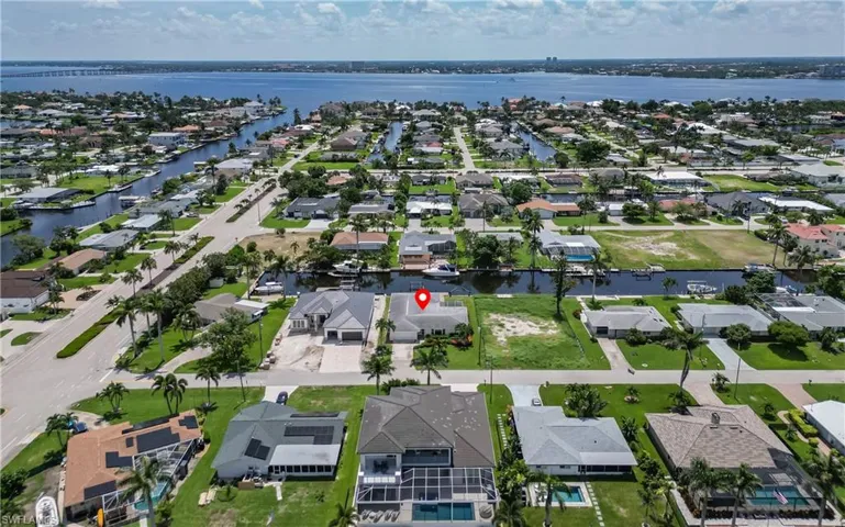 5609 De Soto Ct, Cape Coral, Florida 33904