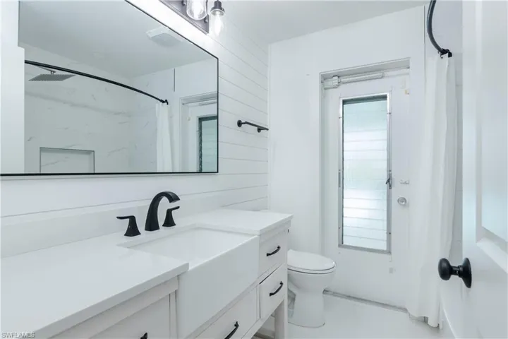 3rd Bathroom/Pool Bath