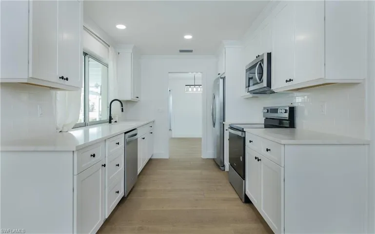 1st Kitchen