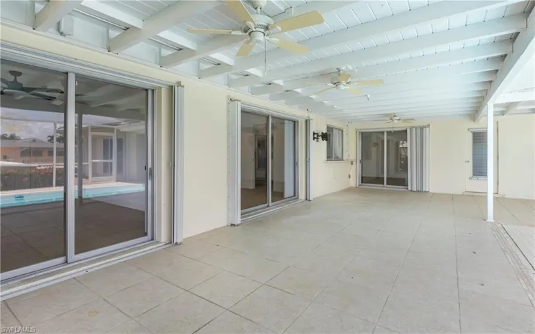 5609 De Soto Ct, Cape Coral, Florida 33904