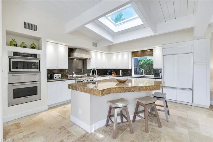 Sun filled island kitchen