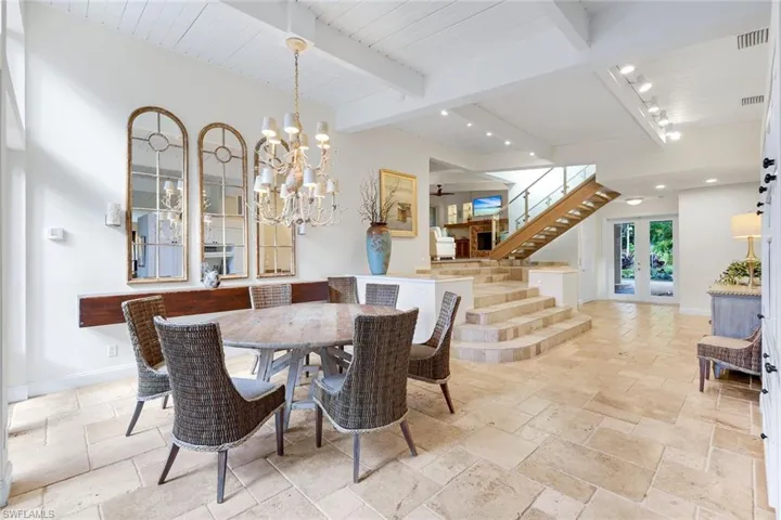 perfect for formal, or casual meals