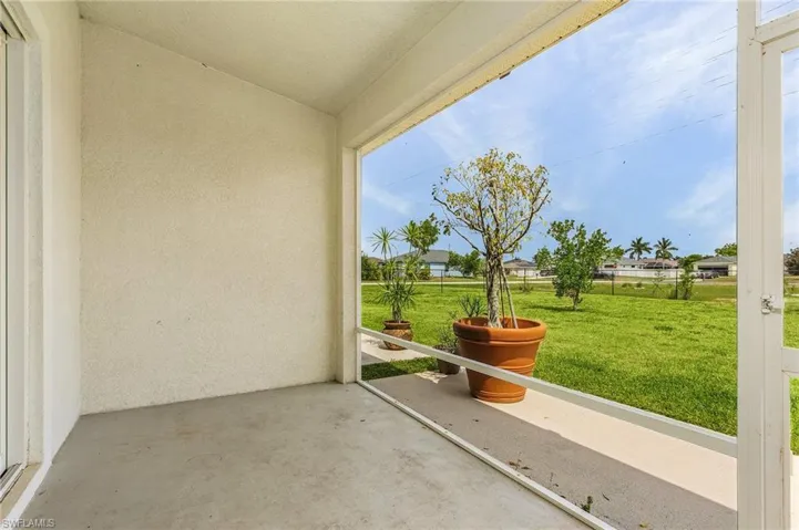 1725/1721 Sw 32nd Ter, Cape Coral Fl 33914