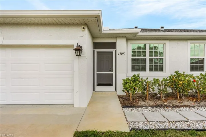 1725/1721 Sw 32nd Ter, Cape Coral Fl 33914