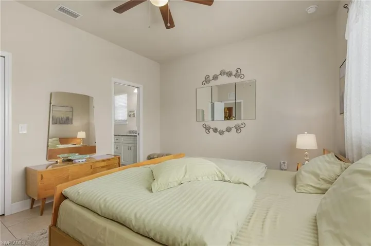 1725/1721 Sw 32nd Ter, Cape Coral Fl 33914