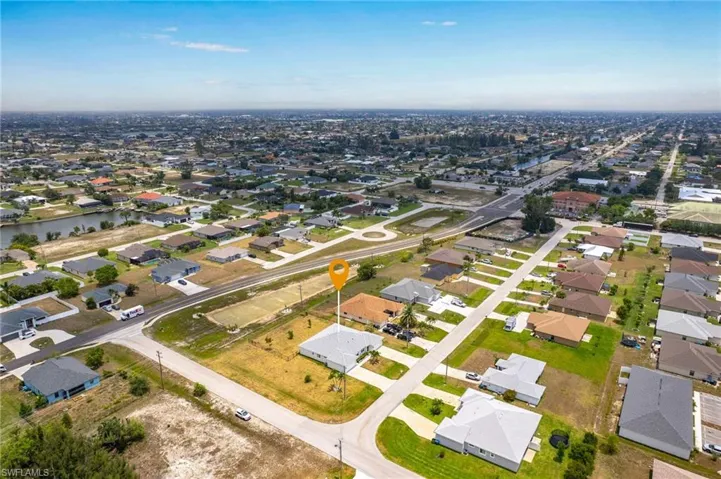 1725/1721 Sw 32nd Ter, Cape Coral Fl 33914