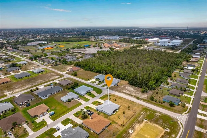 1725/1721 Sw 32nd Ter, Cape Coral Fl 33914