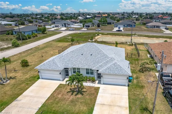 1725/1721 Sw 32nd Ter, Cape Coral Fl 33914