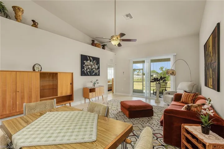 1725/1721 Sw 32nd Ter, Cape Coral Fl 33914